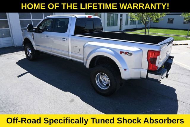Used 2019 Ford F350 Lariat w/ Lariat Ultimate Package AWD/4WD image 22