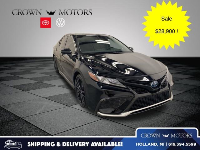 Used 2023 Toyota Camry XSE w/ Cold Weather Package