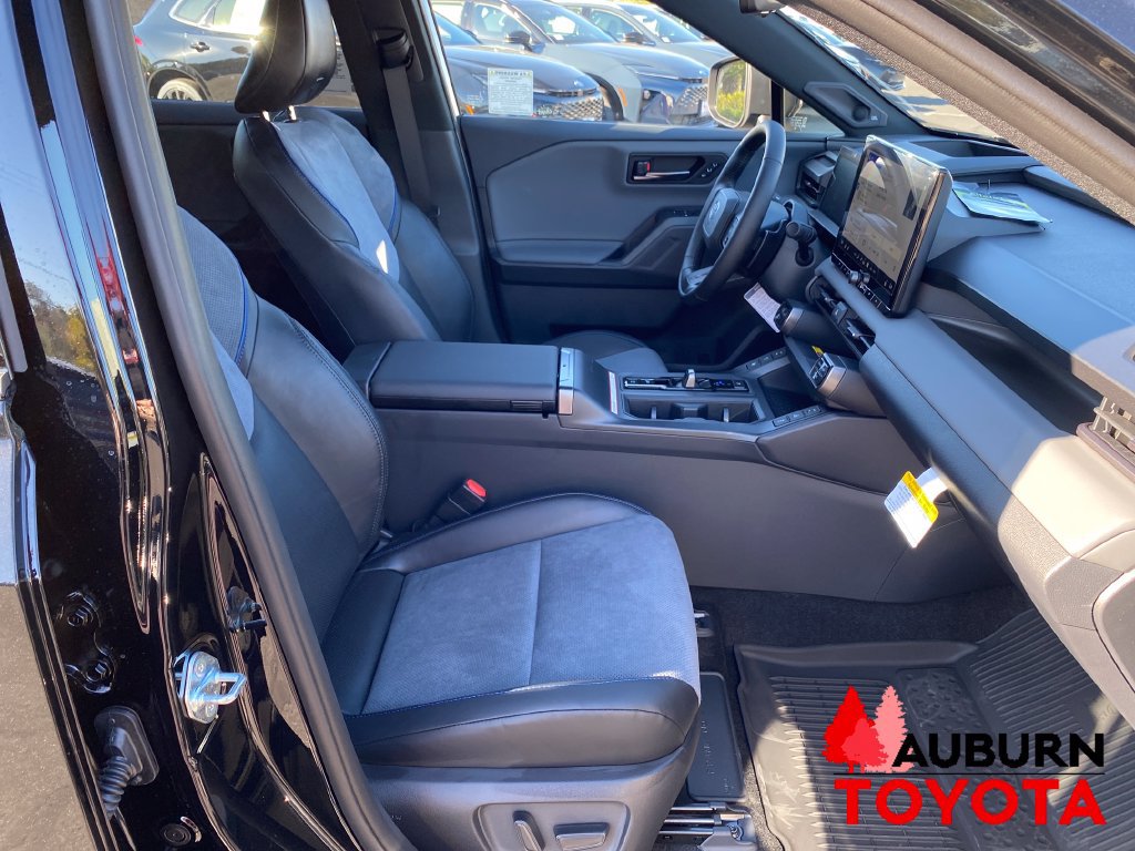 New 2026 Toyota RAV4 XSE w/ Panoramic Sun Roof Package AWD/4WD image 21