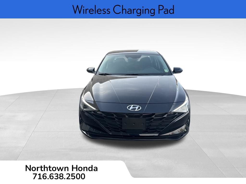 Used 2023 Hyundai Elantra SEL w/ Convenience Package FWD image 10