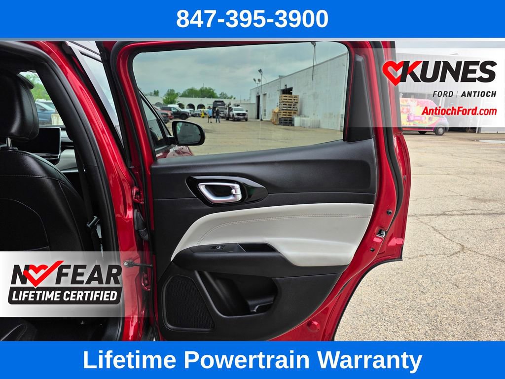 Used 2025 Jeep Compass Limited AWD/4WD image 22