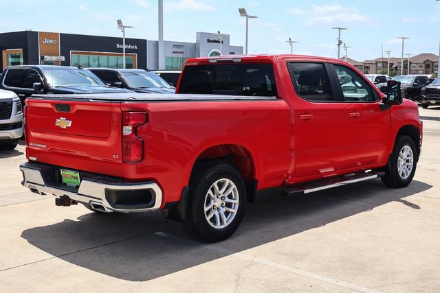 Used 2021 Chevrolet Silverado 1500 LT w/ Z71 Off-Road Package AWD/4WD image 6