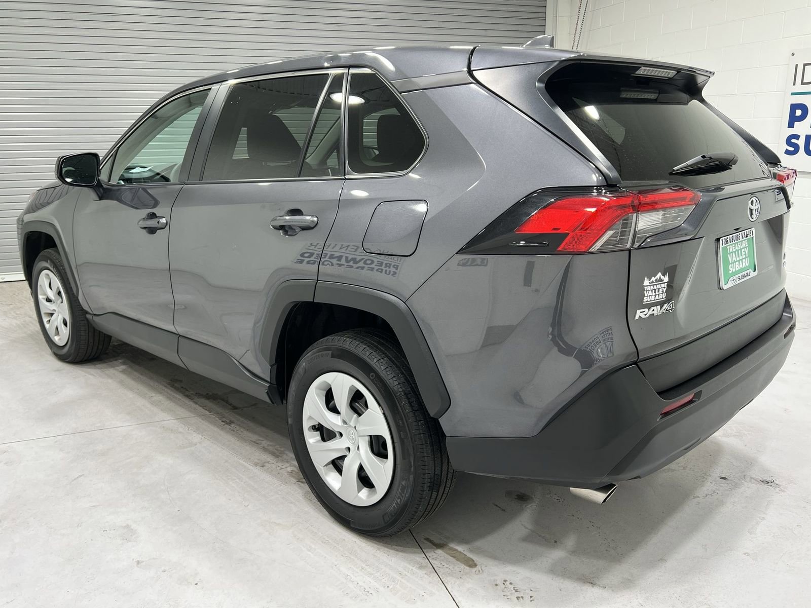 Used 2024 Toyota RAV4 LE image 6