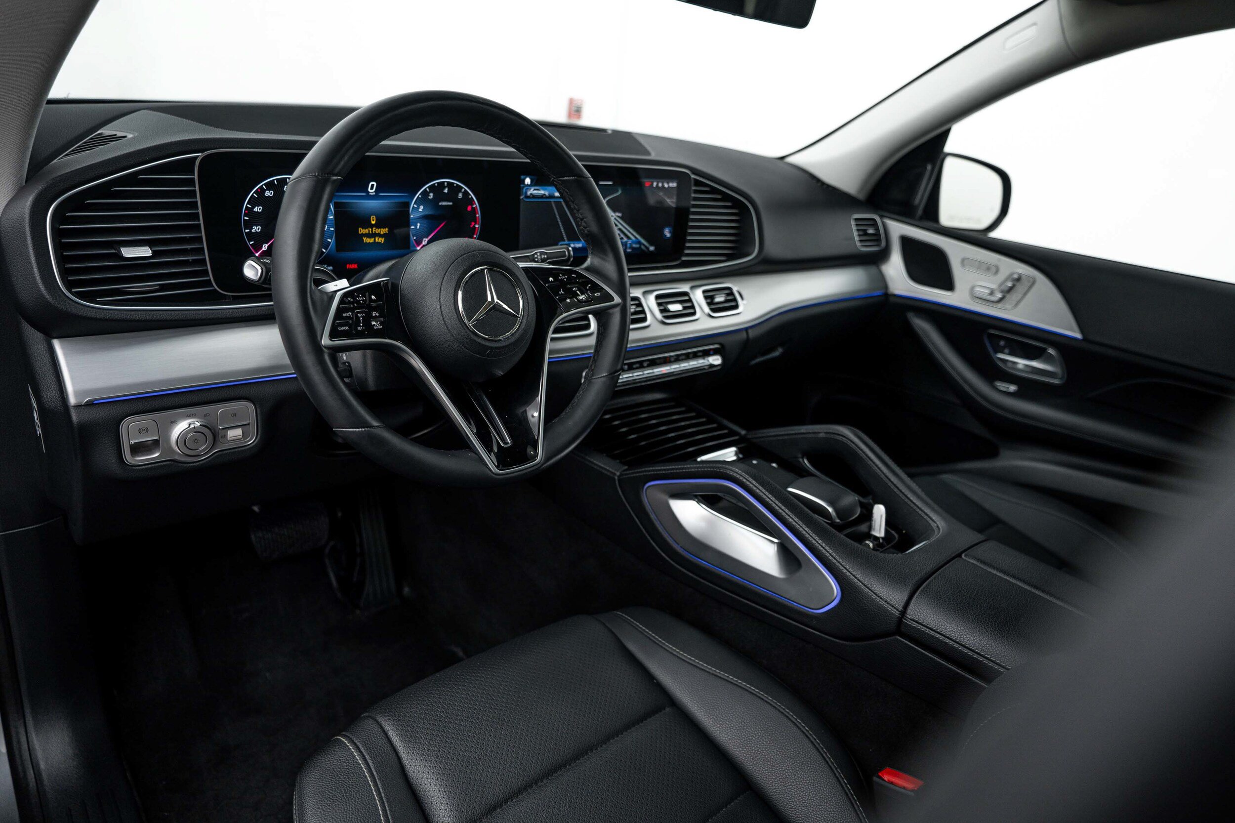 Used 2025 Mercedes-Benz GLE 450 4MATIC image 8