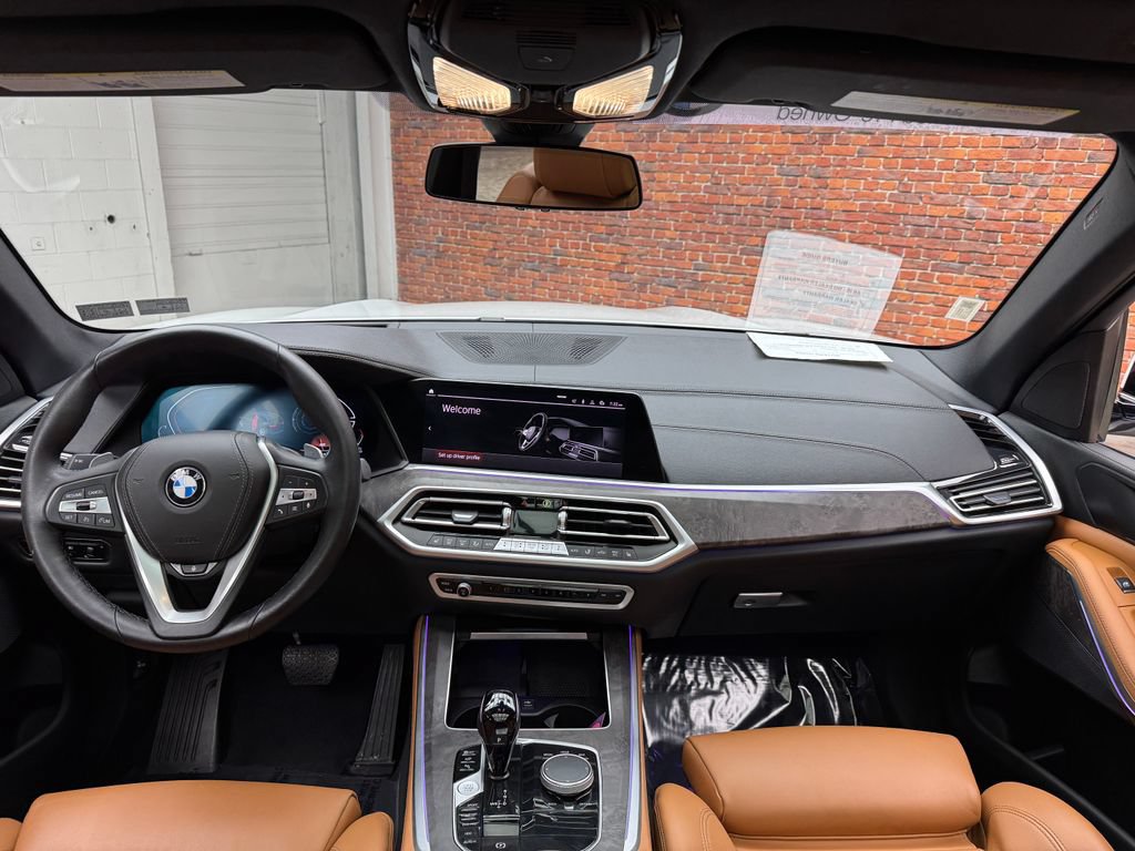 Used 2022 BMW X5 xDrive40i w/ Premium Package AWD/4WD image 13