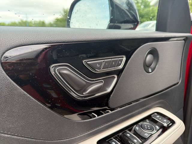 New 2026 Lincoln Aviator Reserve AWD/4WD image 21