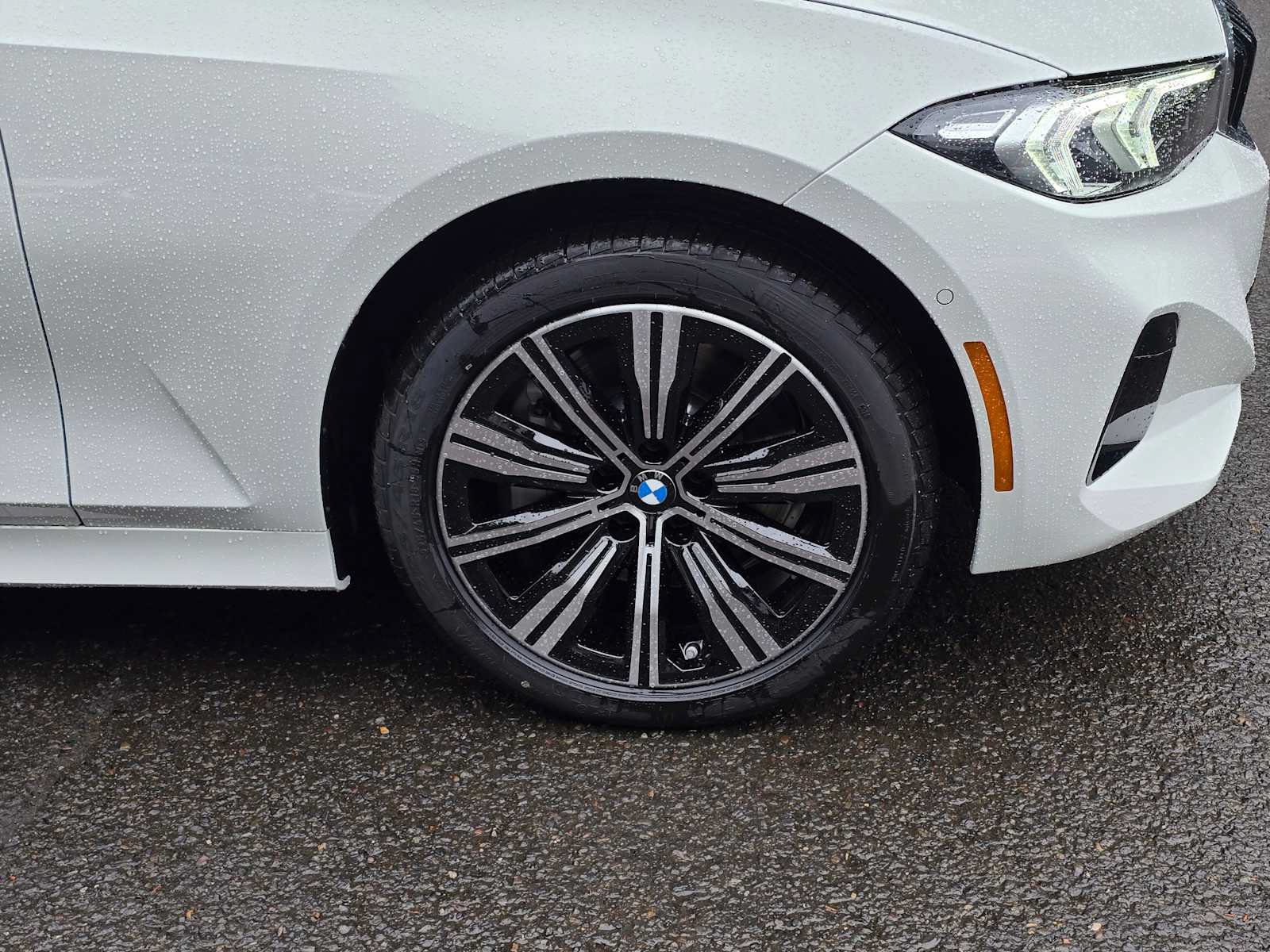 New 2026 BMW 330i xDrive Sedan w/ Premium Package AWD/4WD image 9