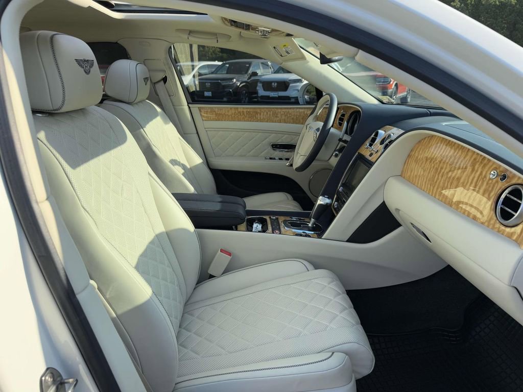 Used 2017 Bentley Flying Spur S V8 image 14