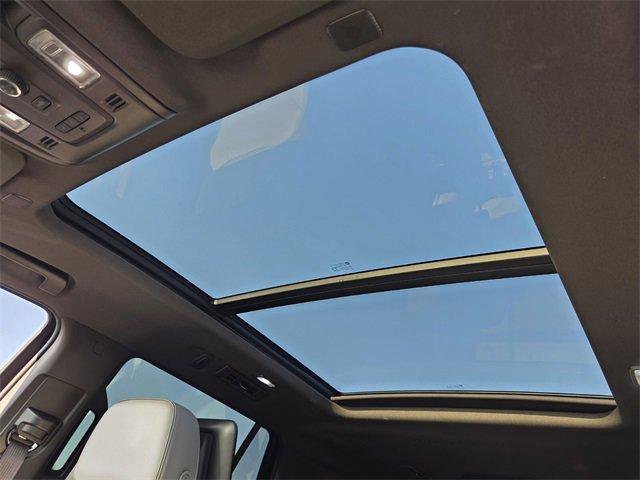 Certified 2023 GMC Yukon SLT image 19