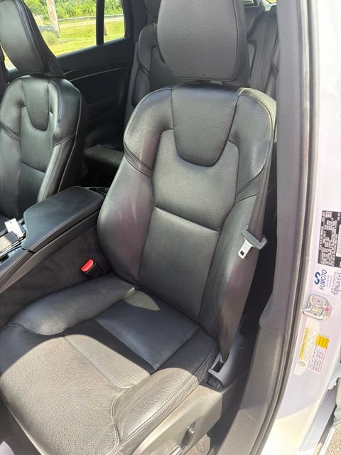 Used 2019 Volvo XC90 T6 Momentum w/ Advanced Package AWD/4WD image 14