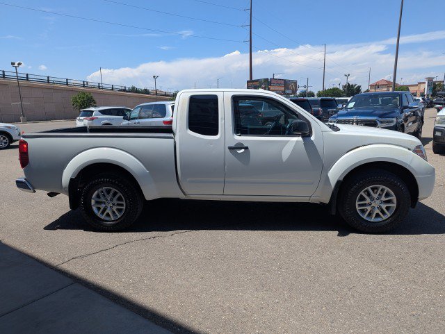 Used 2018 Nissan Frontier SV AWD/4WD image 6