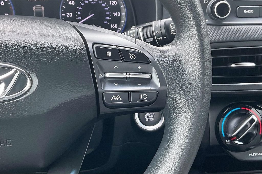 Used 2022 Hyundai Kona SEL FWD image 12