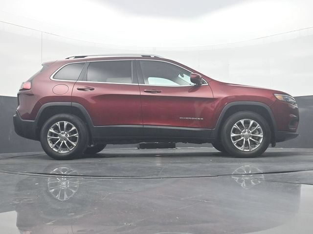 Used 2019 Jeep Cherokee Latitude Plus AWD/4WD image 34