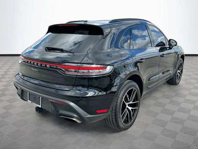 Used 2024 Porsche Macan Turbo AWD/4WD image 5