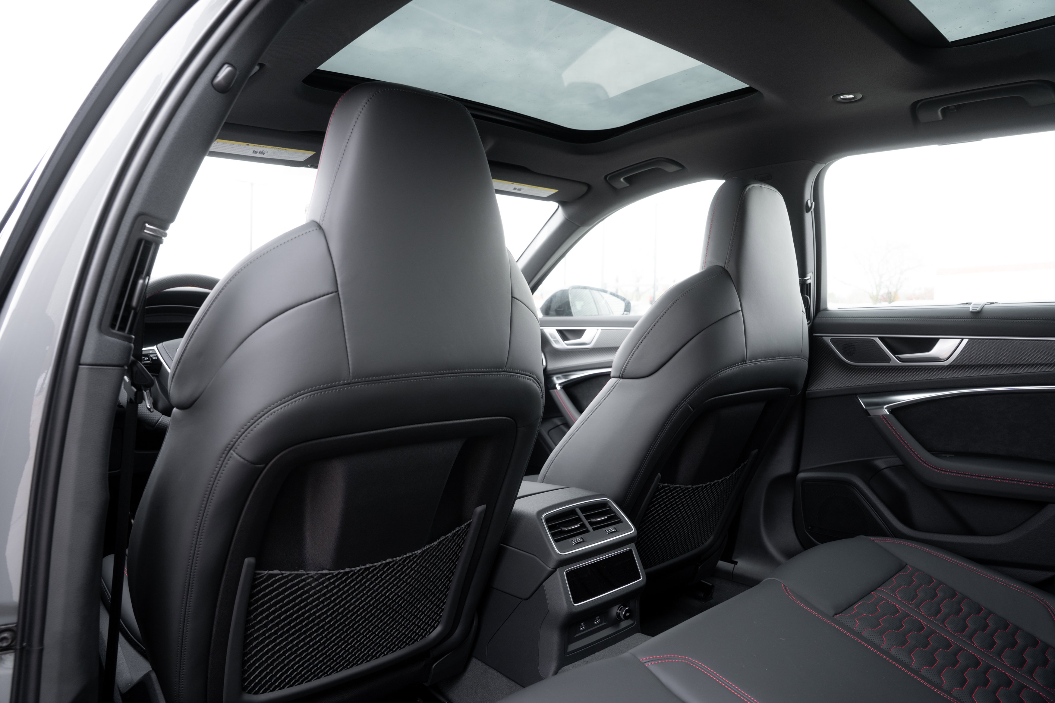 New 2026 Audi RS 6 performance image 33