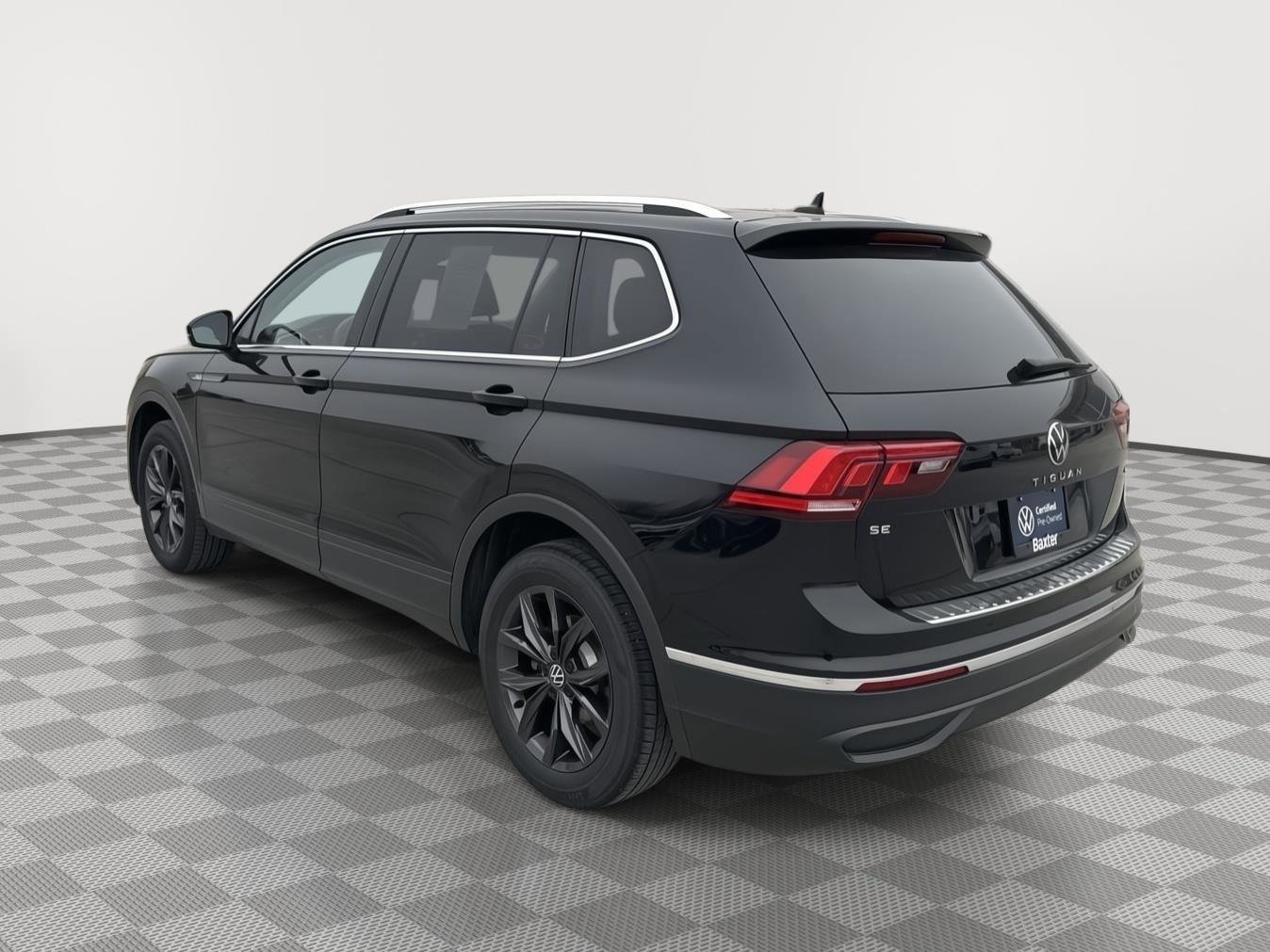 Certified 2022 Volkswagen Tiguan SE AWD/4WD image 8