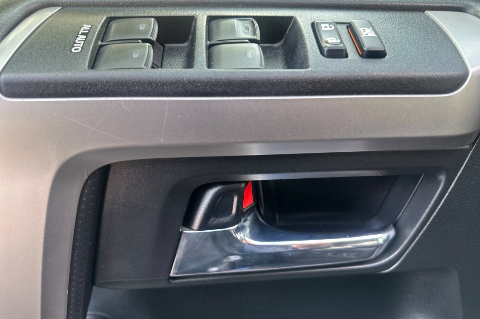 Certified 2020 Toyota 4Runner SR5 RWD image 11