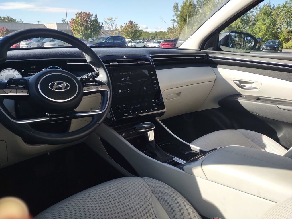 Used 2023 Hyundai Tucson SEL w/ Convenience Package AWD/4WD image 9