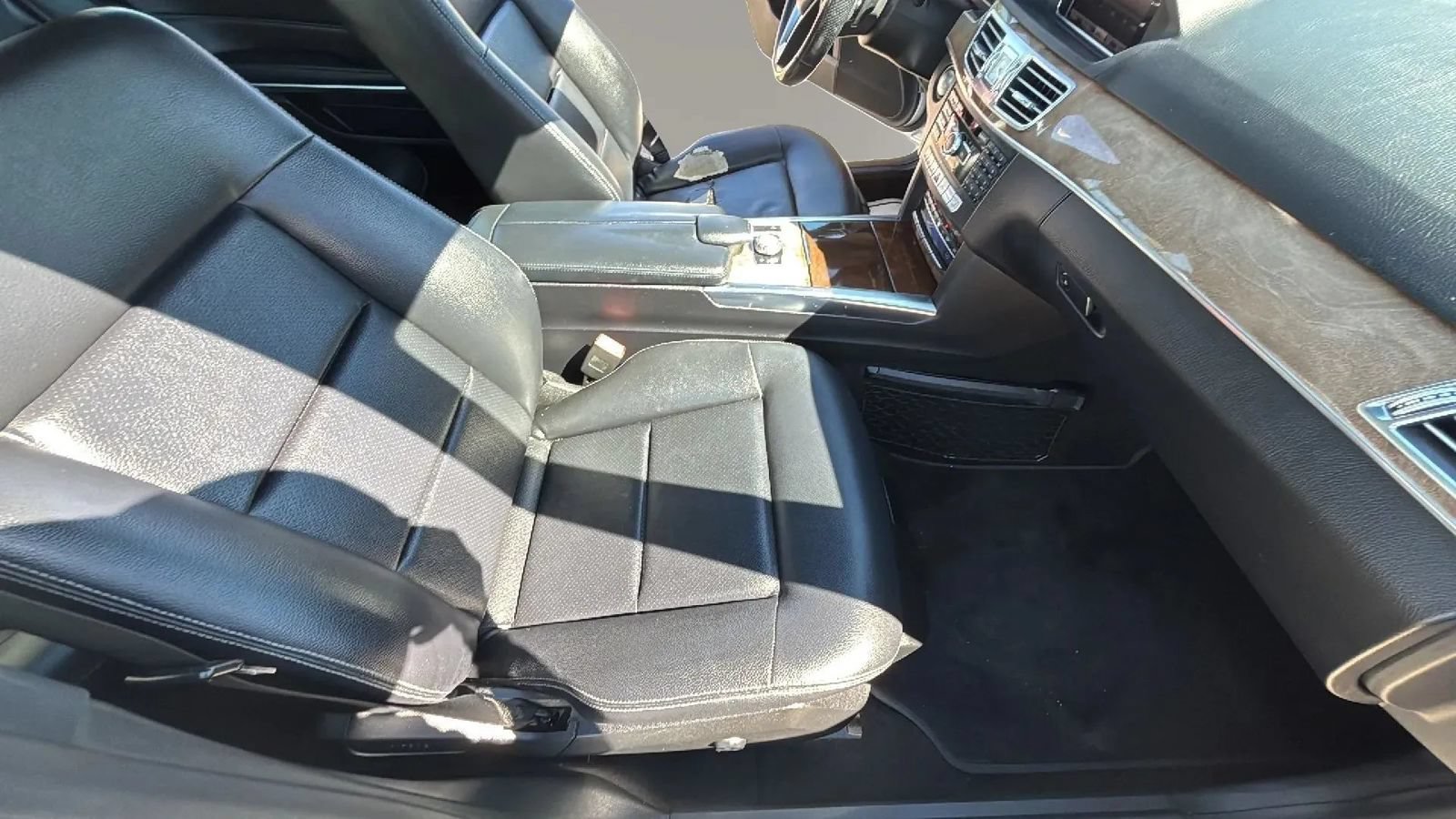 Used 2014 Mercedes-Benz E 350 Sedan image 40