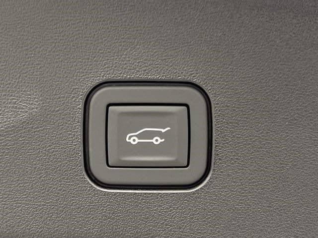 New 2027 Cadillac Vistiq Luxury AWD/4WD image 23