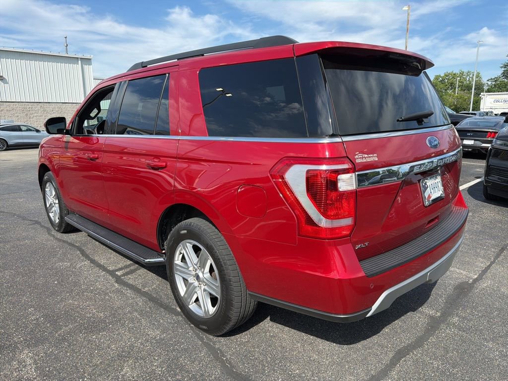 Used 2020 Ford Expedition XLT w/ Equipment Group 202A AWD/4WD image 4