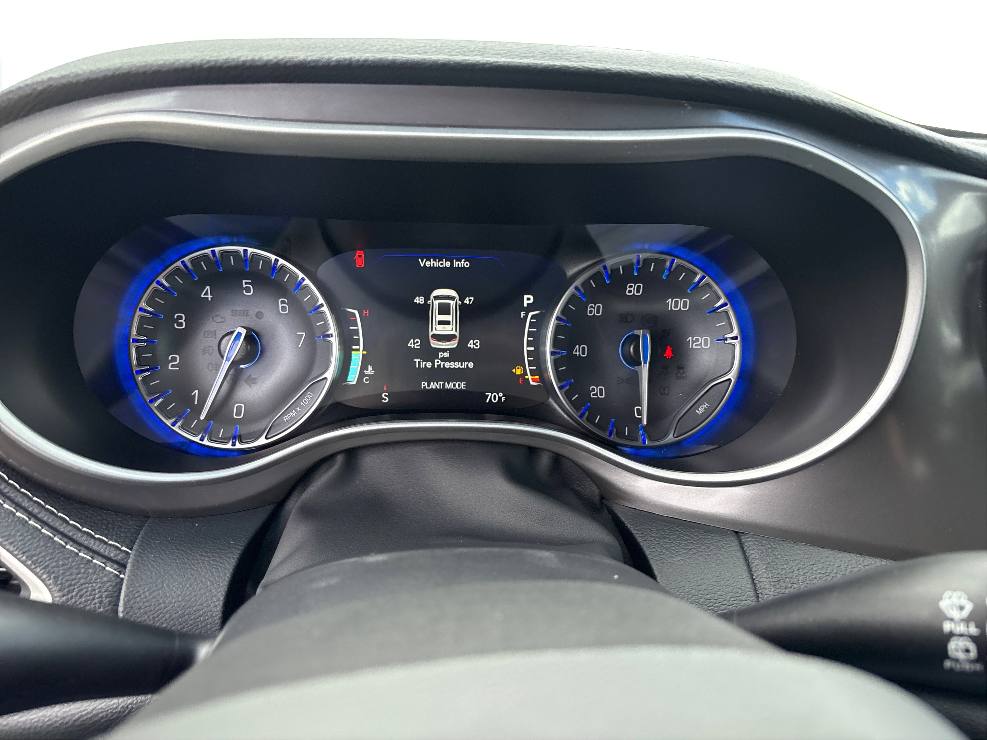 New 2026 Chrysler Pacifica Select image 13