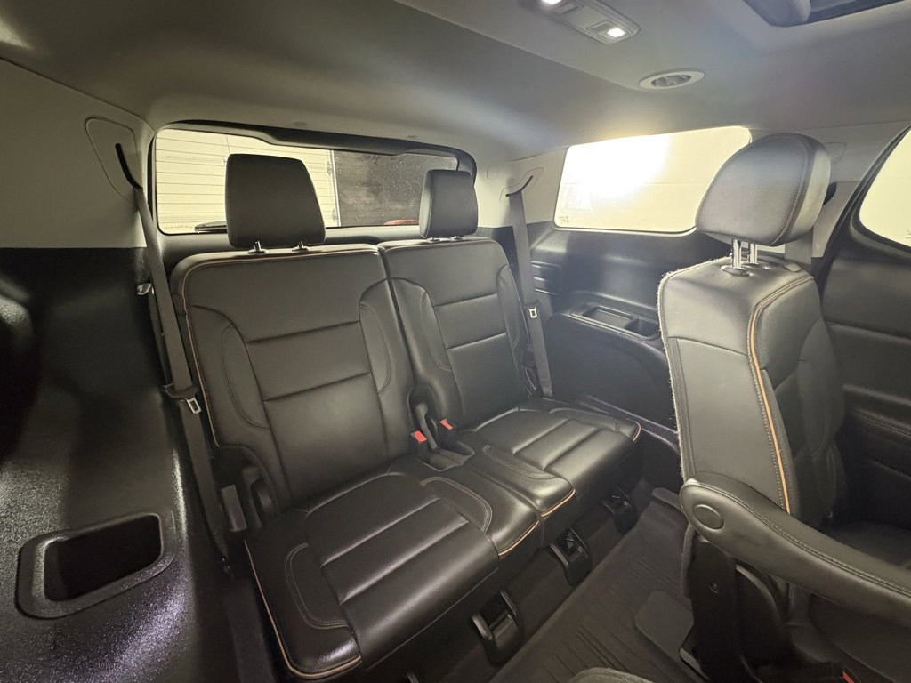 Used 2022 GMC Acadia AT4 w/ Technology Package image 53