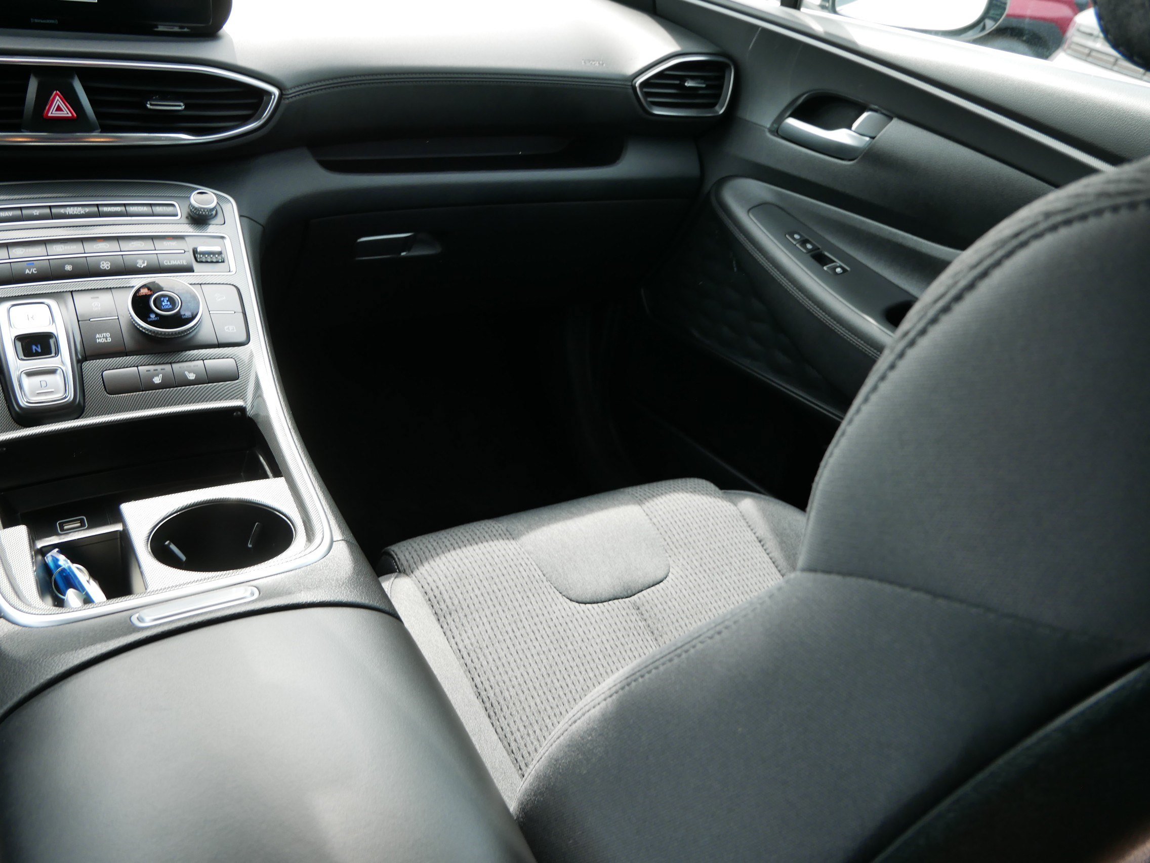 Certified 2023 Hyundai Santa Fe SEL AWD/4WD image 11