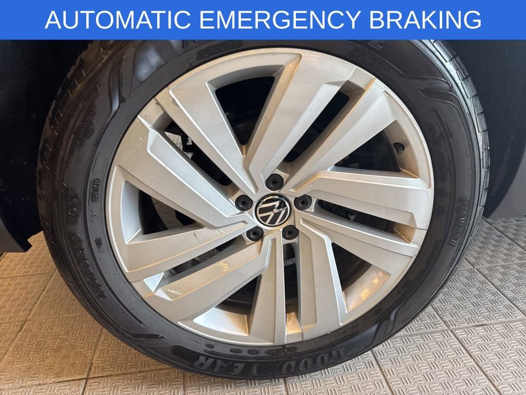 Used 2022 Volkswagen Atlas Cross Sport SE image 10