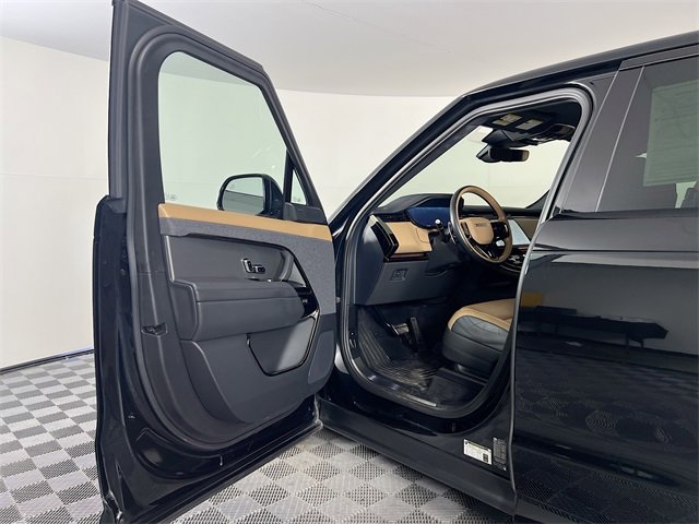 Used 2023 Land Rover Range Rover Sport SE Dynamic image 18