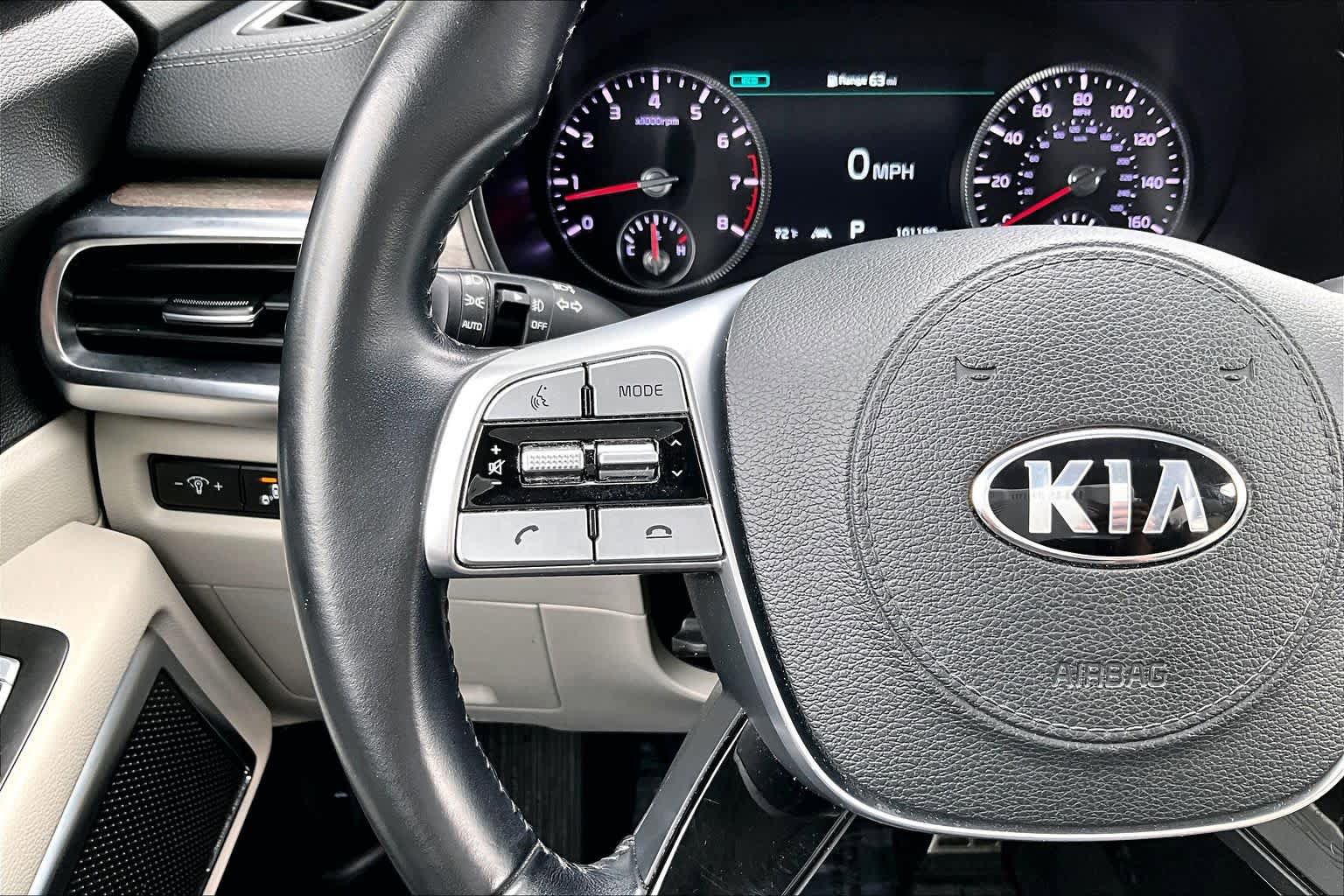 Used 2020 Kia Telluride SX w/ Towing Package FWD image 24