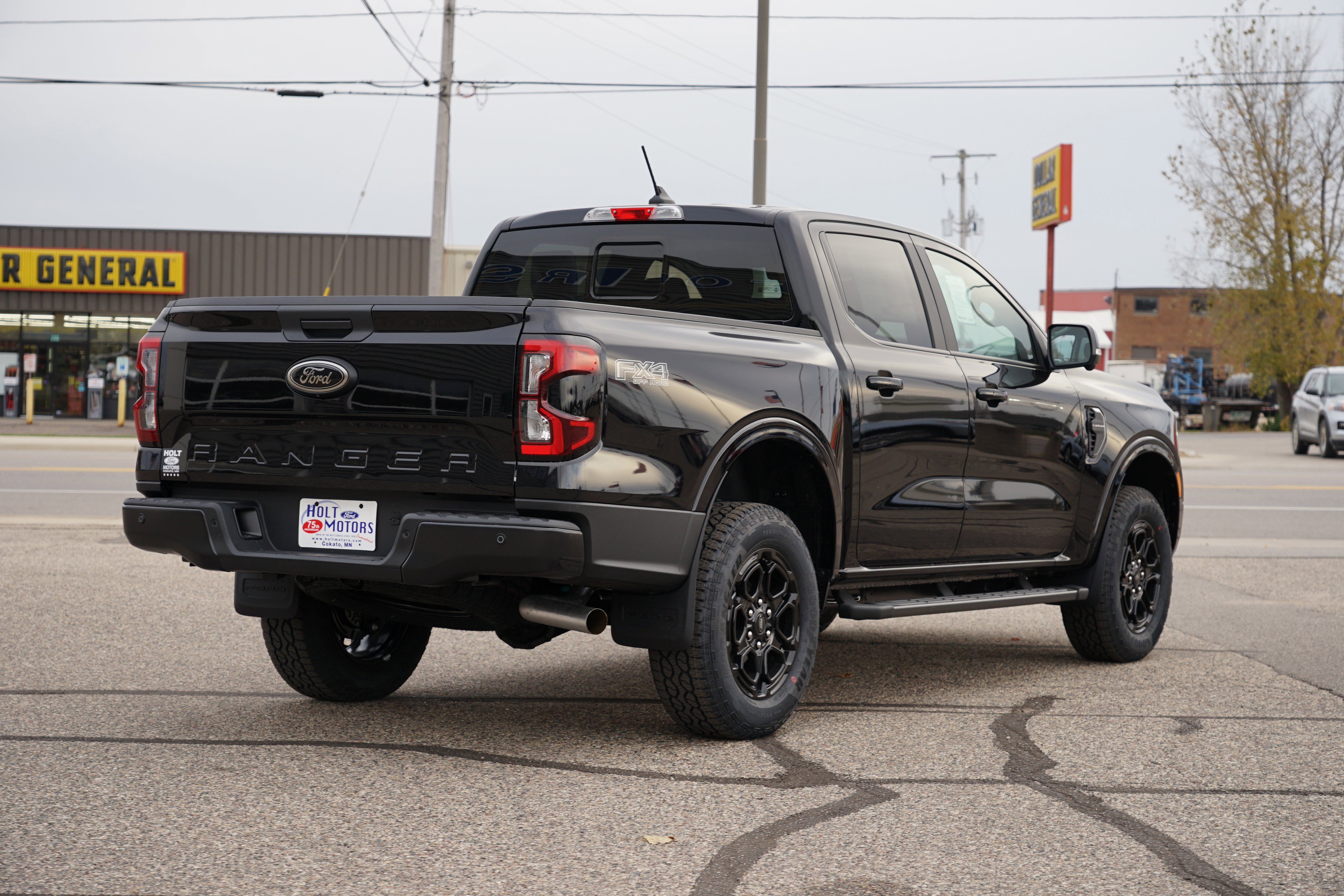 New 2025 Ford Ranger Lariat w/ FX4 Off-Road Package image 3
