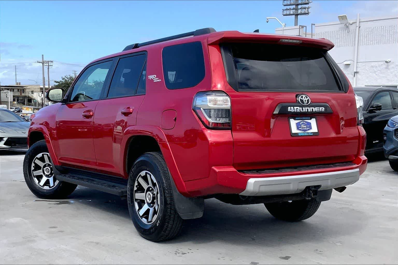 Used 2024 Toyota 4Runner TRD Off-Road AWD/4WD image 4