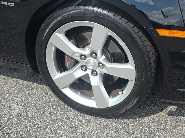 Used 2010 Chevrolet Camaro SS RWD image 9
