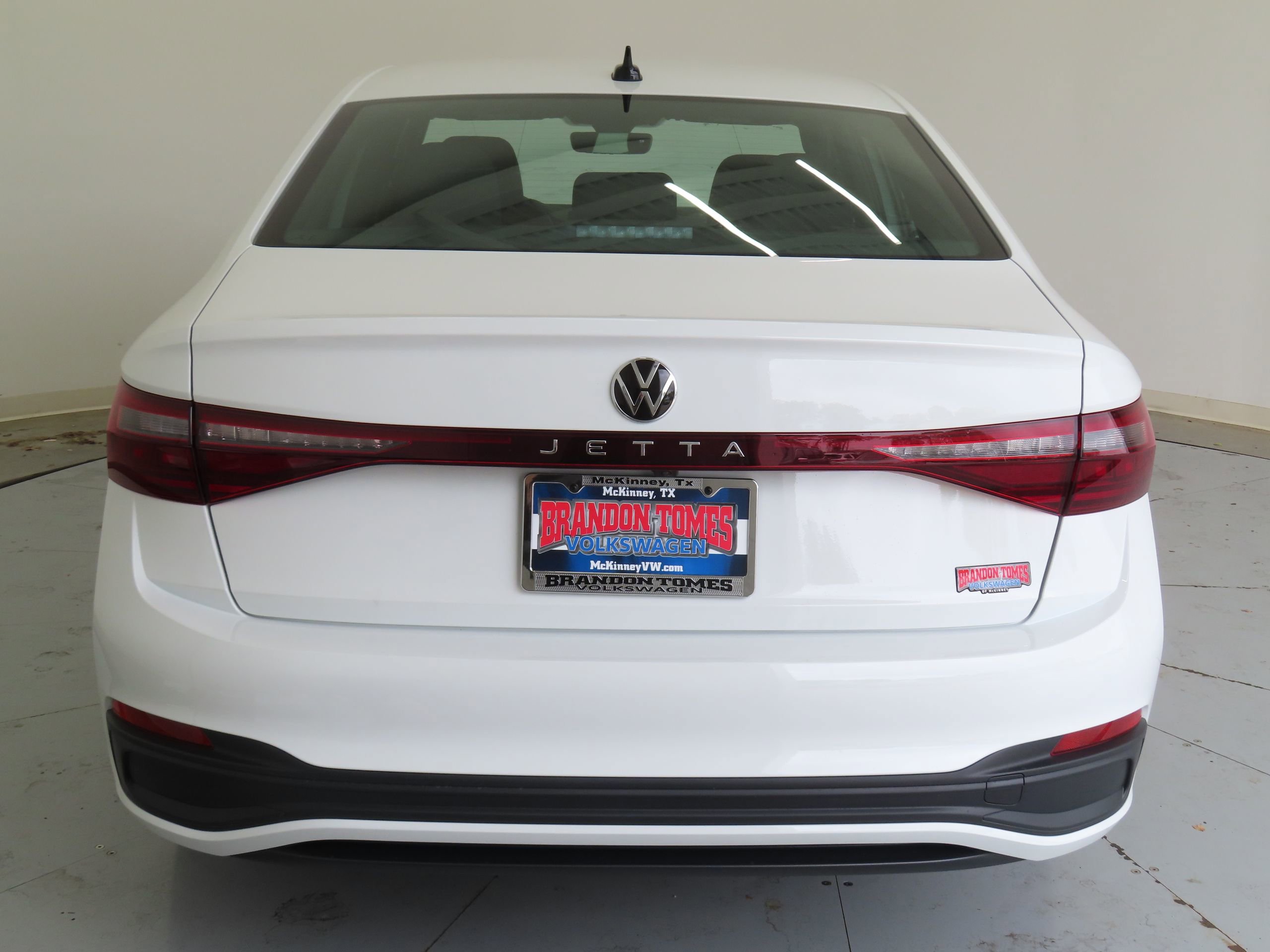 New 2026 Volkswagen Jetta Sport FWD image 4