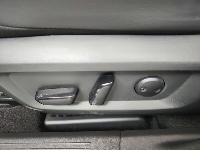 Used 2024 Nissan Rogue SL w/ SL Premium Package FWD image 20