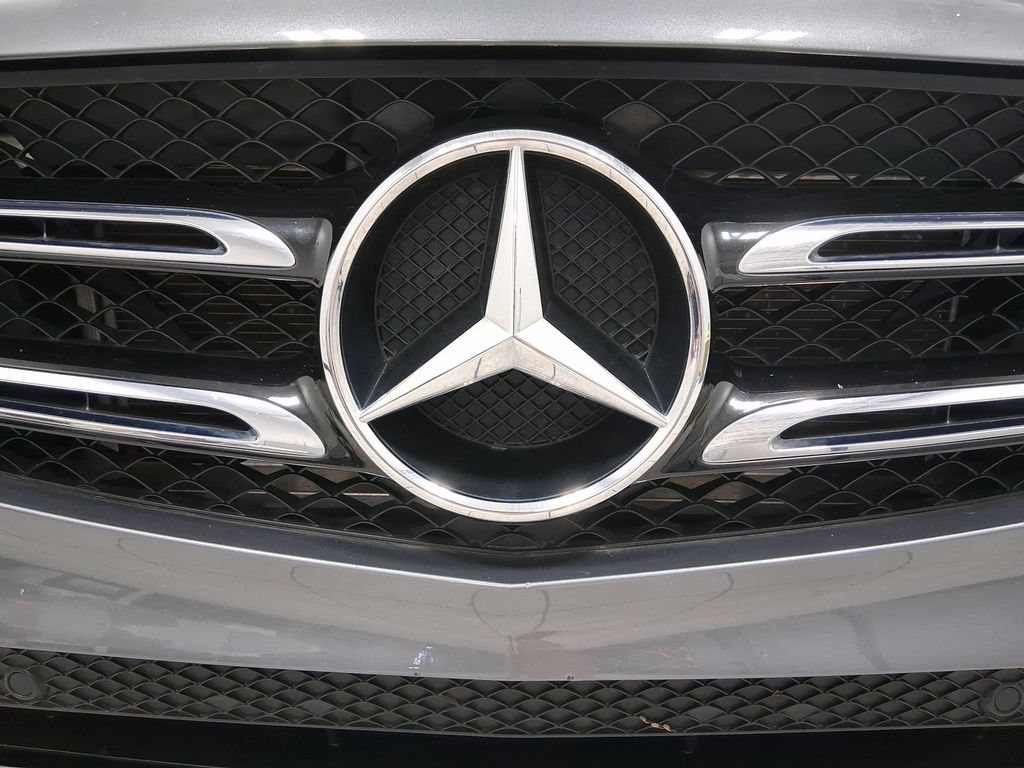 Used 2019 Mercedes-Benz GLC 300 image 41