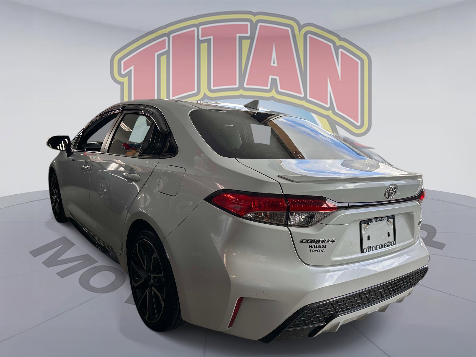 Used 2022 Toyota Corolla SE FWD image 2