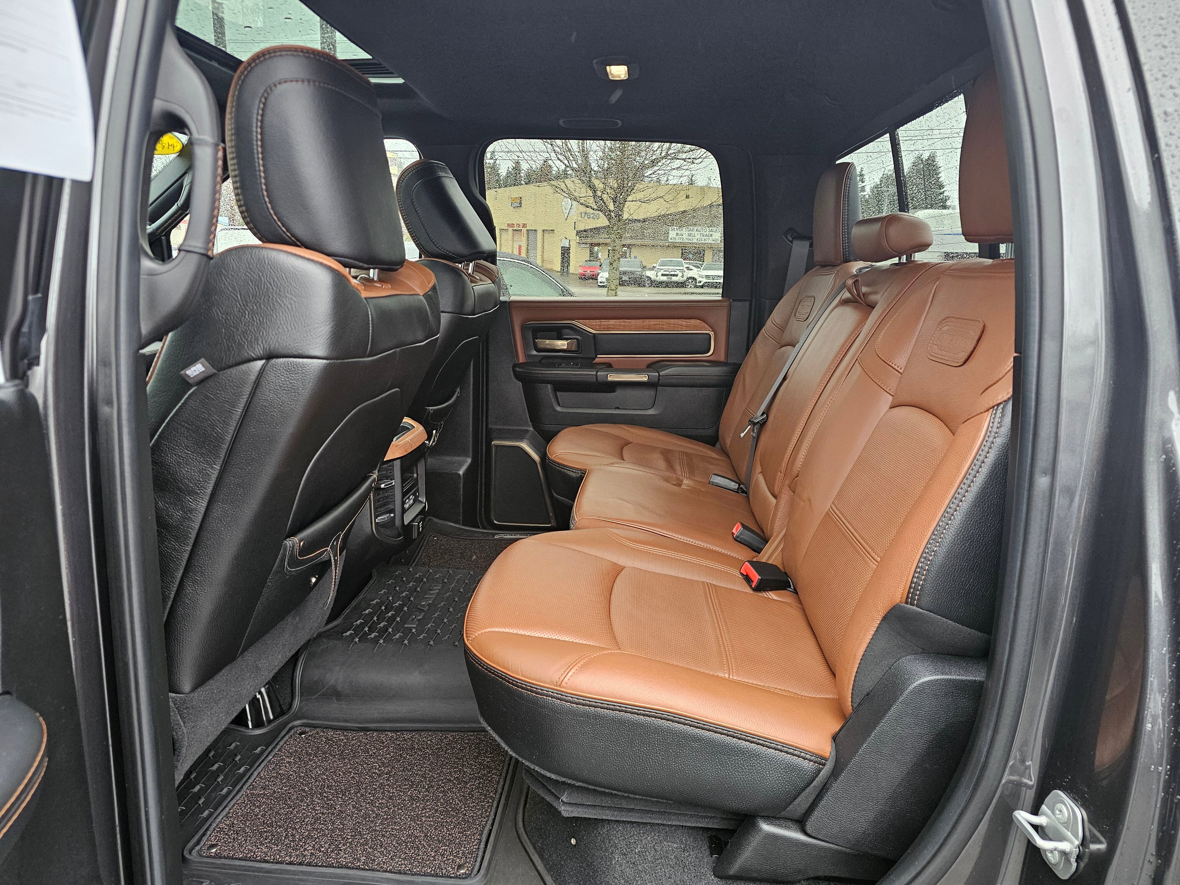 Used 2022 RAM 3500 Limited image 16