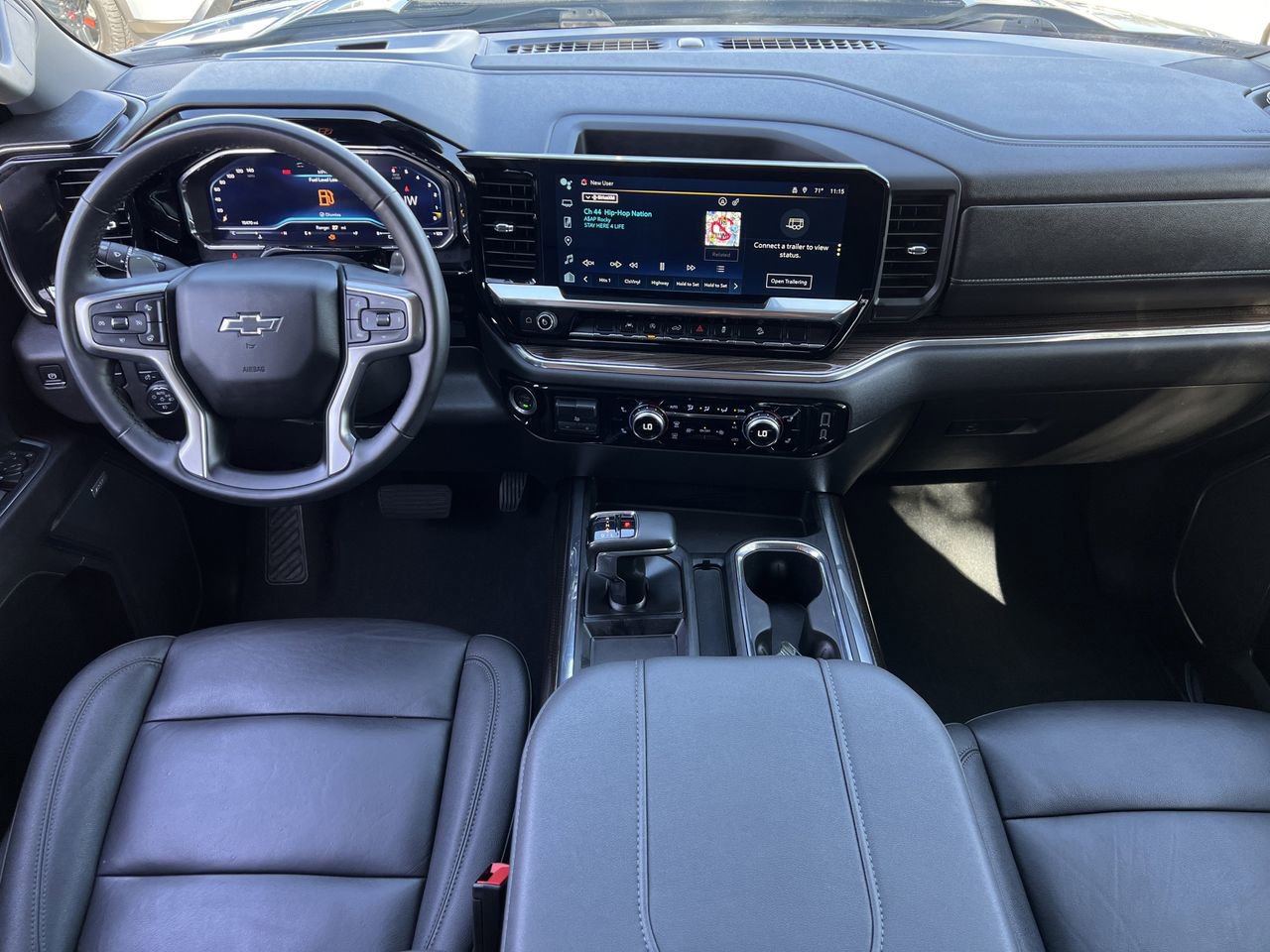 Used 2024 Chevrolet Silverado 1500 LT Trail Boss w/ Convenience Package II image 12