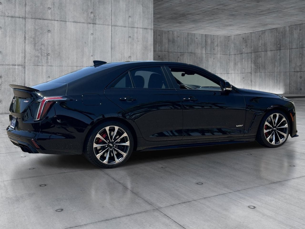 Used 2022 Cadillac CT4 V Blackwing w/ Driver Assist Package RWD image 5