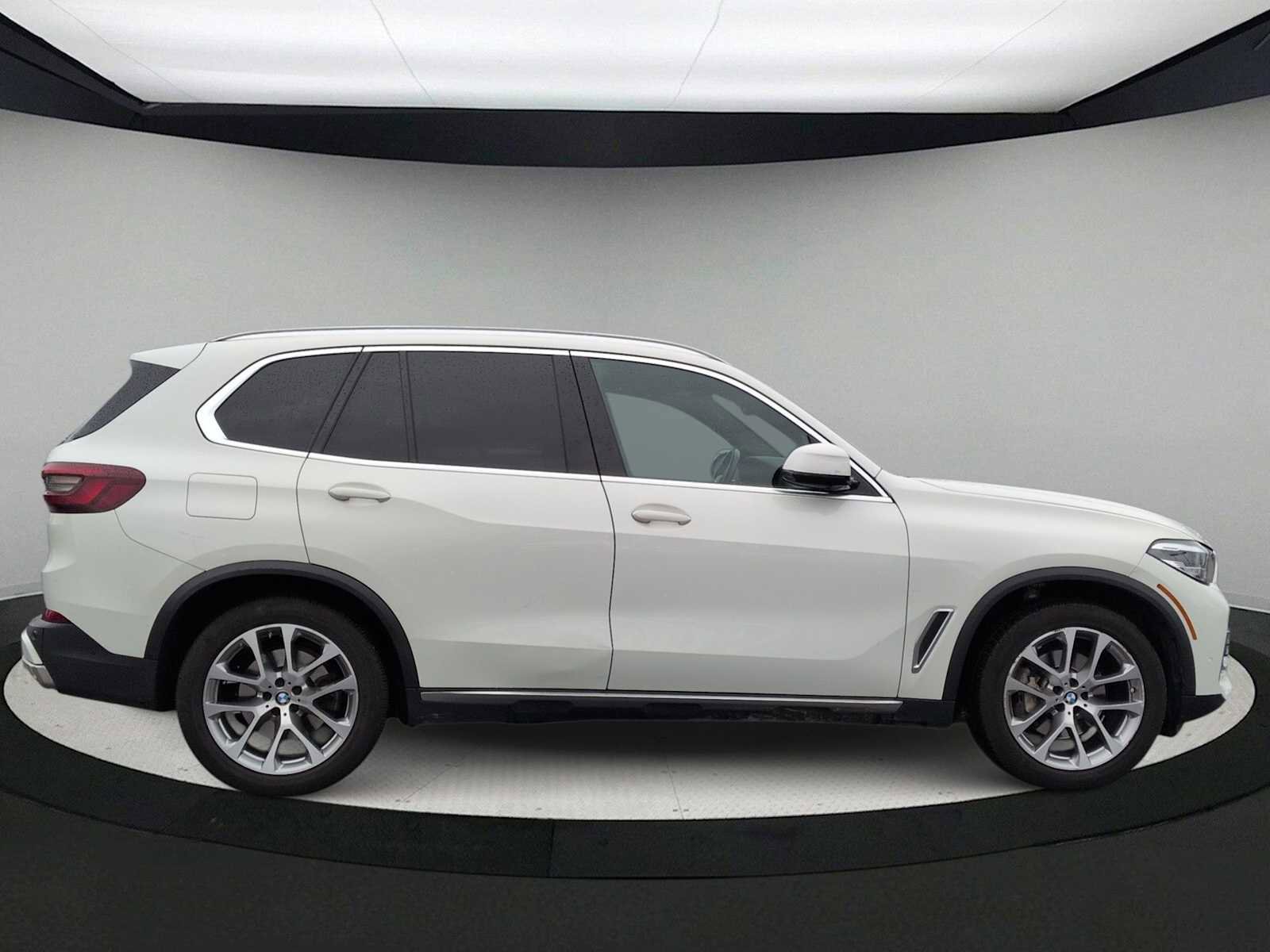 Used 2023 BMW X5 xDrive40i image 9