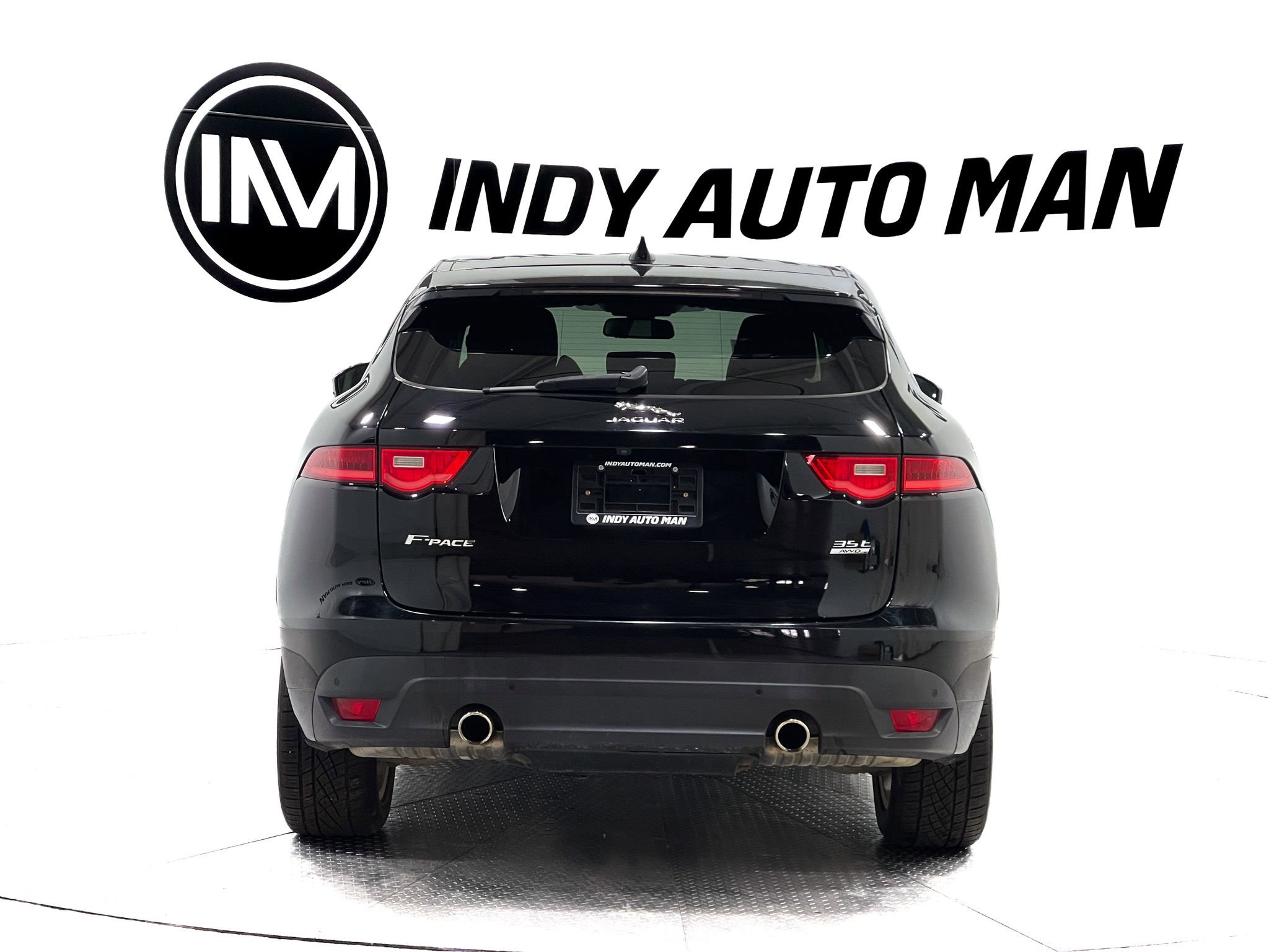 Used 2017 Jaguar F-PACE R-Sport AWD/4WD image 5