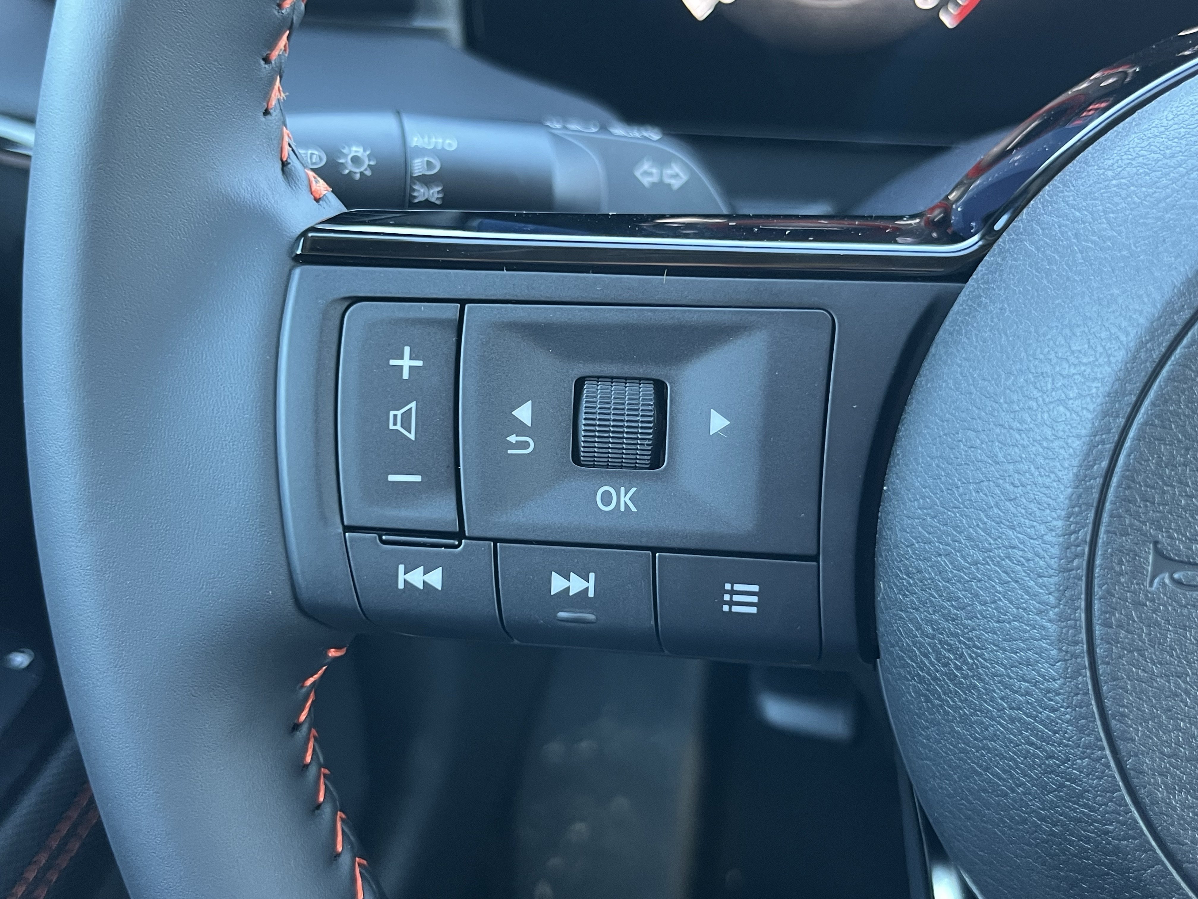 New 2027 Nissan Kicks SV w/ Rock Creek Edition AWD/4WD image 21