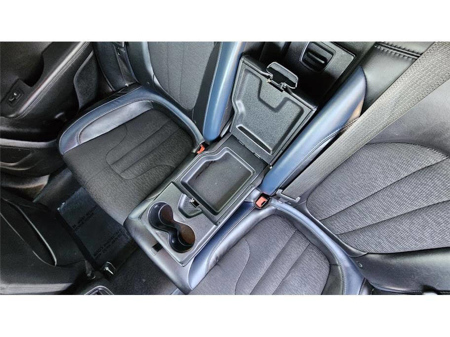 Used 2015 Chrysler 200 S w/ Navigation & Sound Group I image 20