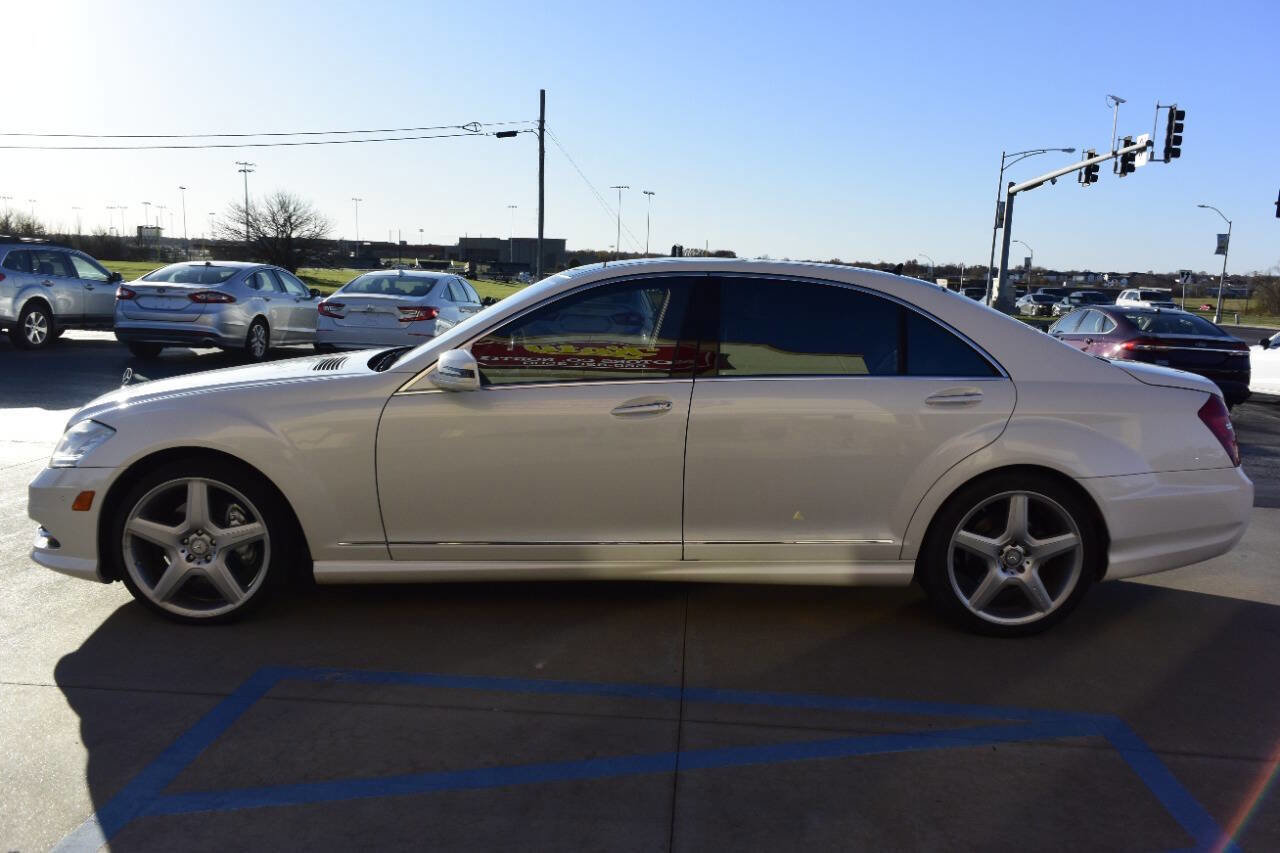 Used 2013 Mercedes-Benz S 550 image 2