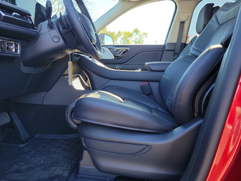 New 2027 Lincoln Aviator Reserve AWD/4WD image 19