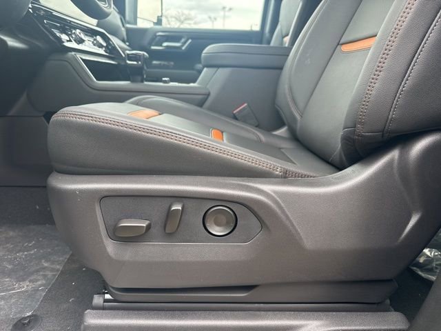 New 2026 GMC Sierra 1500 AT4 w/ AT4 Premium Package image 16