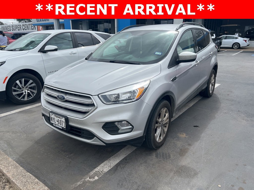 Used 2018 Ford Escape SE w/ SE Sync 3 Package image 1