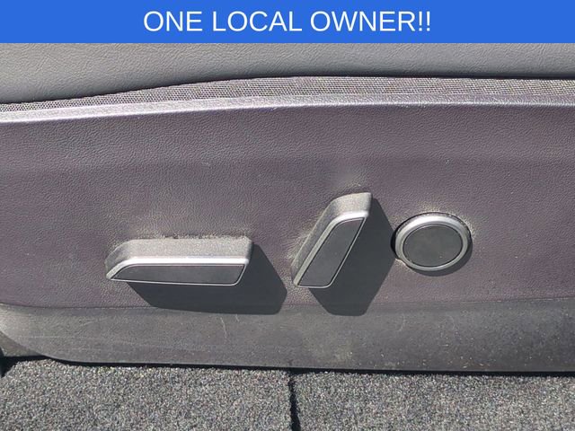 Used 2022 Tesla Model Y Long Range AWD/4WD image 17
